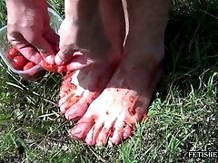 Welcome to Straight Boy Feet .com Free Photos and Videos