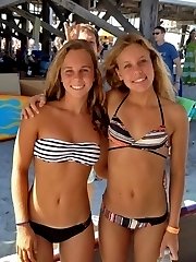 Amateur teen girlfriends posing in bikinis