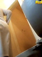 Feeds from spy cam hidden in ladies� room in hospital