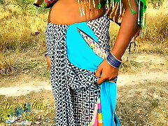 Outdoor Injoy Indian Dehati Bhabhi Nude In Sexy Saree Desi