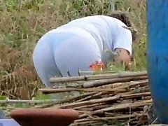 Spying Mom Butt - Chubby Plumper Granny - Mature Bootie Booty