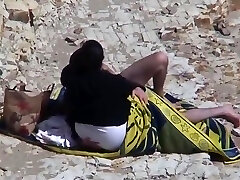 Estrangeiro - Covert Cam Couple, BBW in the beach sex