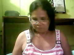 filipina obese granny showing me her unshaved pussy and boobs on skype