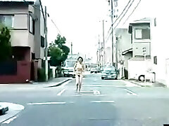 chinese girl nude and run on the street
