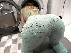 step bro fucked step sister while she is inside of washing machine - internal cumshot