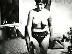 Erotic Nudes 558 1960's - Scene 9