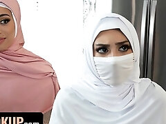 Hijab Hump - Innocent Teenie Violet Gems Loses Herself And Finds A Side She Never Knew Existed