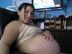 Tania M. pregnant