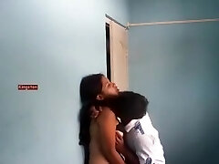 Indian Desi School Girlfriend Fun In Room Smootch