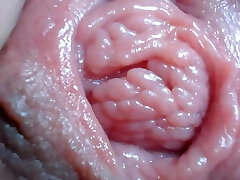 Wet Labia close-up with squirting on LatinaCamTV