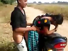 Desi Bhabhi Giving Blowjob & Fucked Doggy on Bike Outdoor