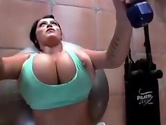 Leanne amazing huge natural tits gym workout