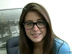 Nerdy sexy brunette girlie peels off and switches to suck strong cock