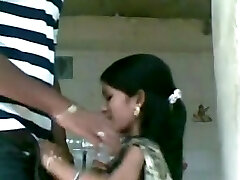 Indian scandal video of a couple boinking all dressed up