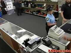 Latina policewoman facialed for currency