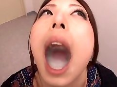 Crazy Japanese slut Hina Akiyoshi in Incredible Irrumation, Gangbang JAV clip