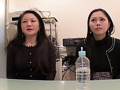 Yui Yabuki and Chiharu Yabuki :: mother and stepdaughter 1