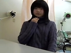 Young Japanese gal reaches an ejaculation at her gyno.s office