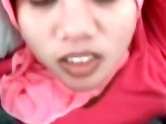 Legal Age Teenager indonesian Maid Trying White Dick First Time