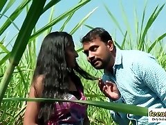 Desi indian chick romance in the outdoor jungle - teen99 - indian brief film
