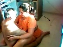 Desi Aunty Porked on a hidden camera