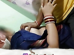 Indian girl loving sex with boyfriend, frist time sex with boyfriend, girlfriend homemade sex video boyfriend