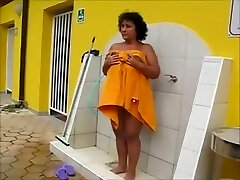 Brazilian Grannyshower Outside