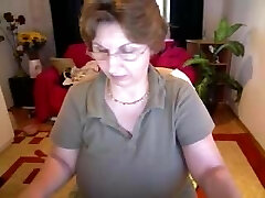 Busty mature on web cam.flv