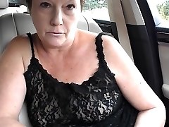 Mature lil' tit topless dare in car