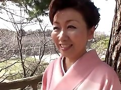 39 yr senior Yayoi Iida Swallows 2 Loads (Uncensored)