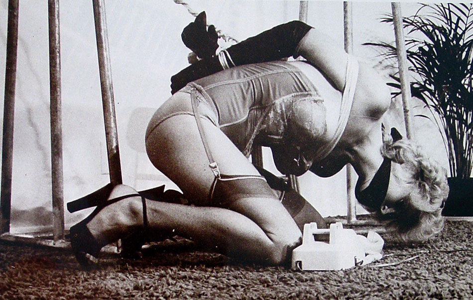 950px x 604px - vintage bondage photos from the 1950's