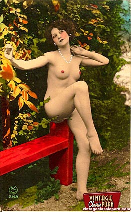 Naked Girls Vintage - Vintage naked girl painting