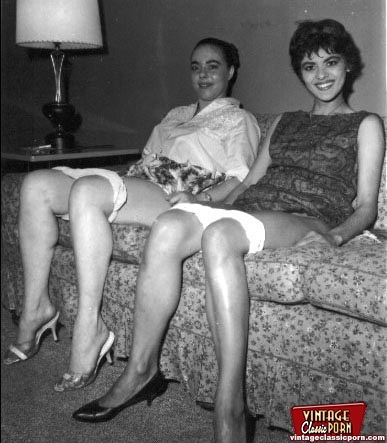 Vintage Feet Nudes - Vintage naked ladies pics