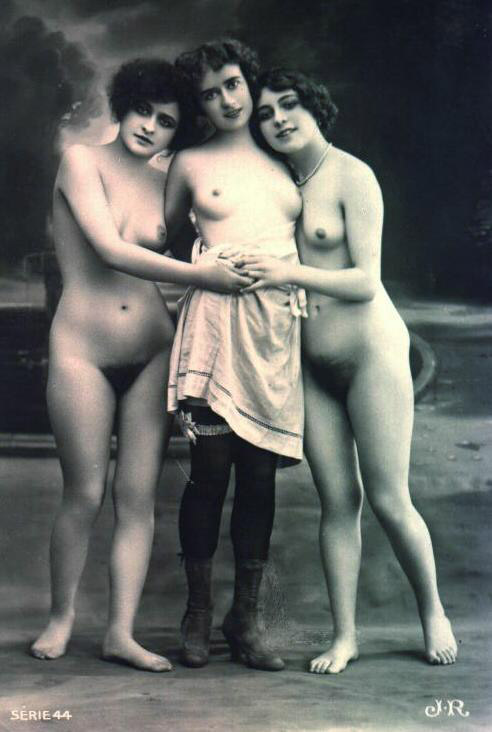 Nude Vintage Girls Porn - Naked vintage girl pictures
