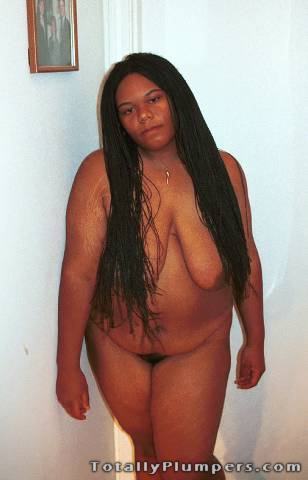 Amateur Bbw Ebony - Amateur BBW black girl gets naked