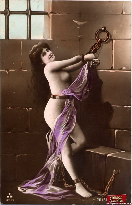 Vintage Sex Postcards - Vintage nude babes postcard