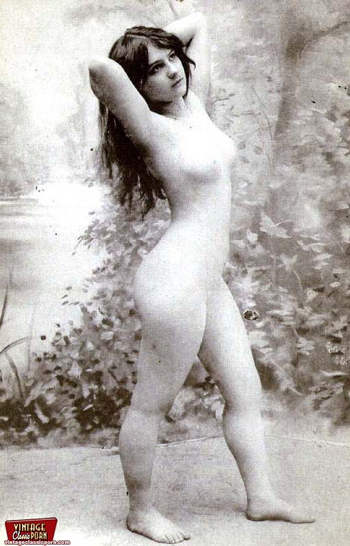Vintage Nude Teenagers - Vintage teens posing nude