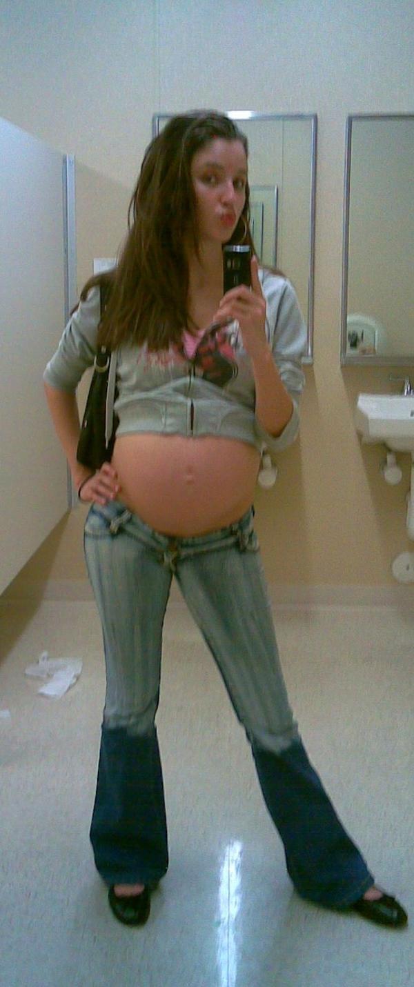 Homemade assorted pictures of amazing ex pregnant girlfriends having sex