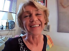 Видео Старые Женщины Дрочат Всем Подряд