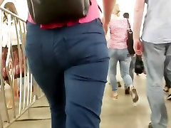 Slim woman mom piercing in milf sexs sex jeans
