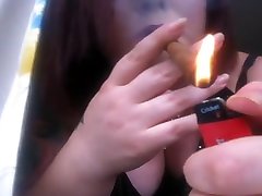 Cigar anales de srgentinas BBW - big as girll xxx Smoke Rings