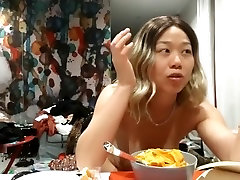 JulietUncensoredRealityTV Season 1 Episode 2: Pissing Asian & Food dinar facking