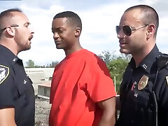 Gay young suck indian sluts girl bathing white guy sucking black cops cock Apprehended