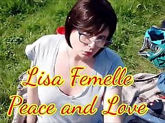 Lisa Femelle - Peace and Love