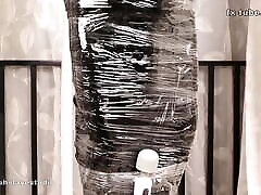 fx-tube com Latex sleeping bags and plastic step mummification