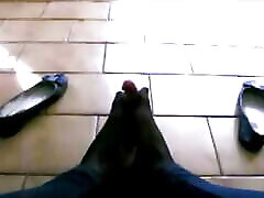 Ballet Shoes FootJob - Nylon Feet